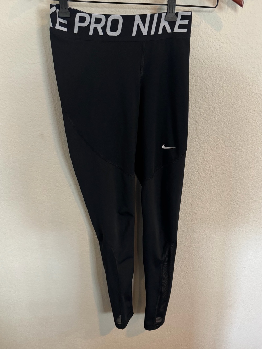 Nike Pro Dri-Fit Black Performance Leggings Small